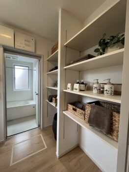 リフォームする?それとも平屋に建て替える? 24坪平屋建て展示場をご案内。